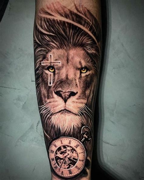 tatuagens de lao na coxa|Tattoo leao coxa masculina